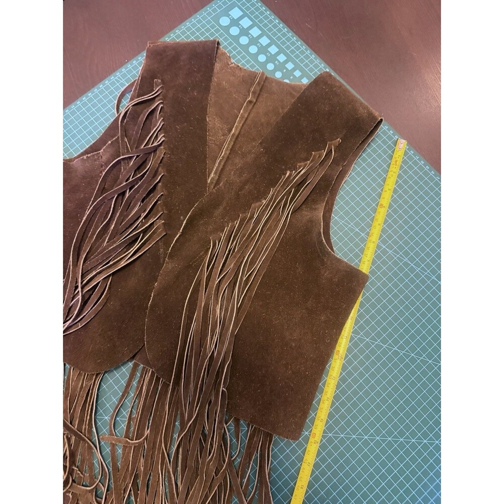 1960s 1970s Vintage Brown Suede Leather Fringe Vest Western Women's Mended Sz Lg - Picture 6 of 12